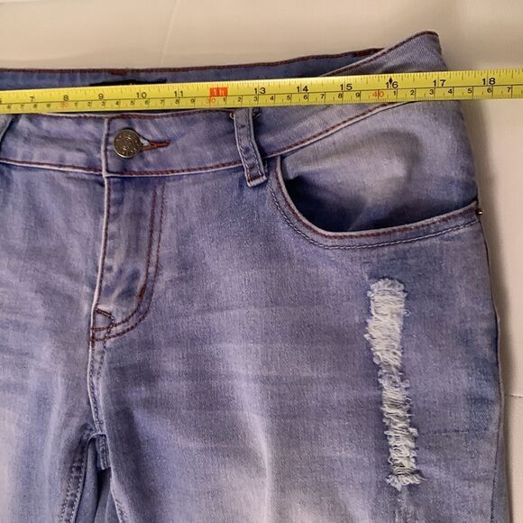 Bee & Ceci L.A. Distressed Patchwork Jeans Size 11( junior) - Picture 3 of 13
